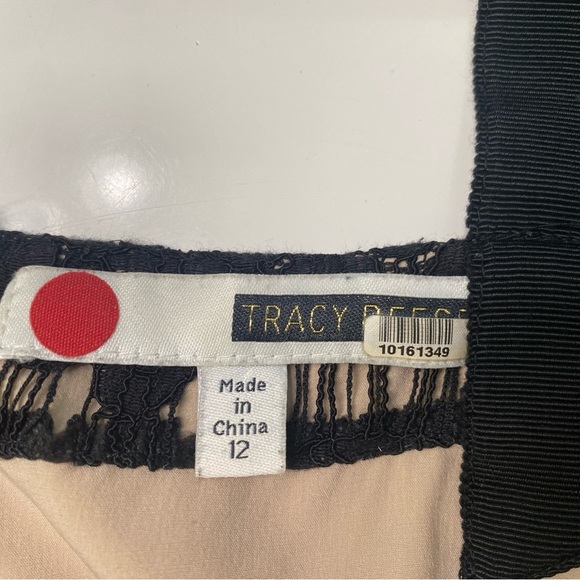 Tracy Reese Women's Black Lace Sleeveless Jumpsuit Romper V Neck Size 12 - Picture 9 of 9